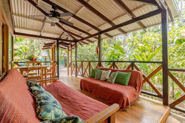 Pachamama Jungle River Lodge - Punta Uva Puerto Viejo de Talamanca Exterior foto